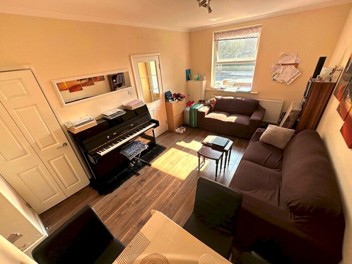 3 Bedroom Terraced House To Rent In Erconwald Street, London, W12