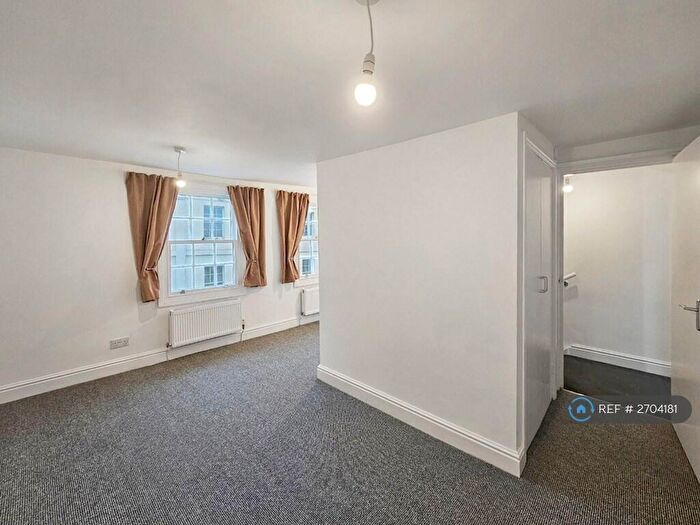 2 Bedroom Maisonette To Rent In St. Georges Street, Cheltenham, GL50