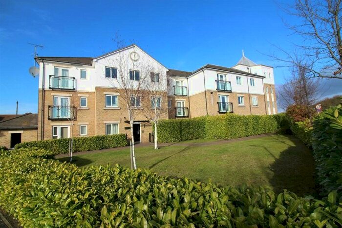 2 Bedroom Flat To Rent In Springfield Road, Springfield, Chelmsford, CM2