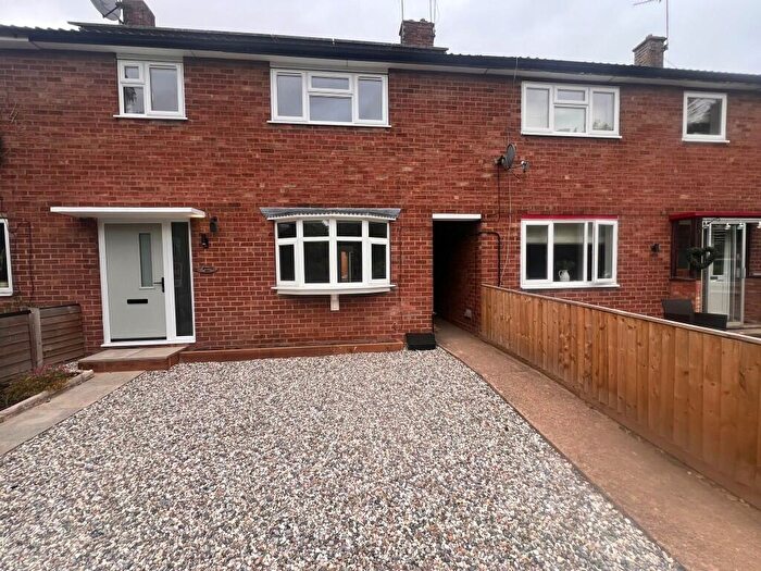 3 Bedroom House To Rent In Leigh Crescent, CV47