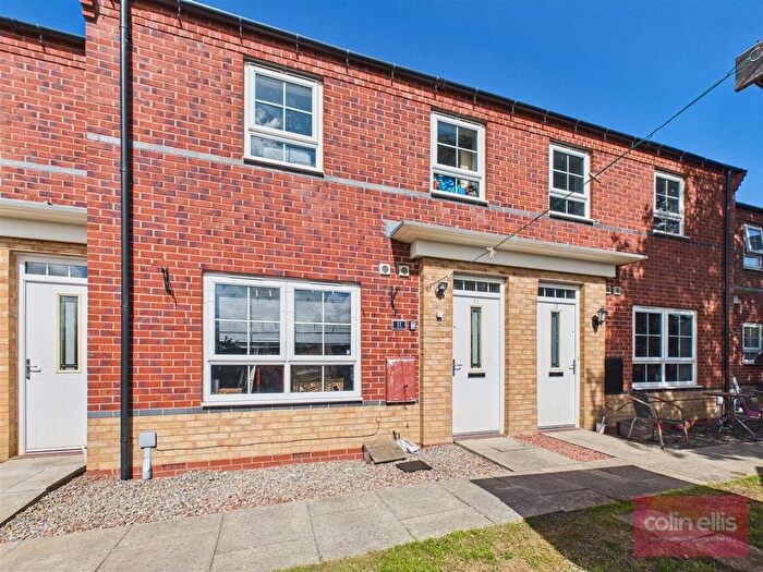 2 Bedroom Terraced House For Sale In Glebe Close, Cayton, Scarborough, YO11