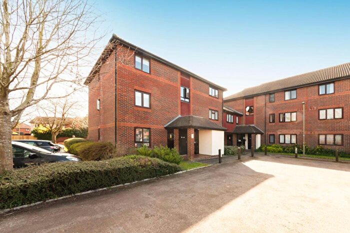 1 Bedroom Flat For Sale In Linacre Close, Didcot, OX11