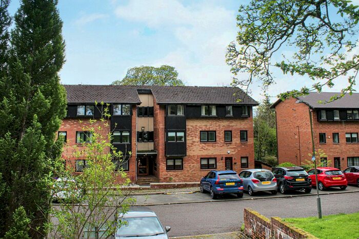 2 Bedroom Flat To Rent In Maxton Grove, Glasgow, G78