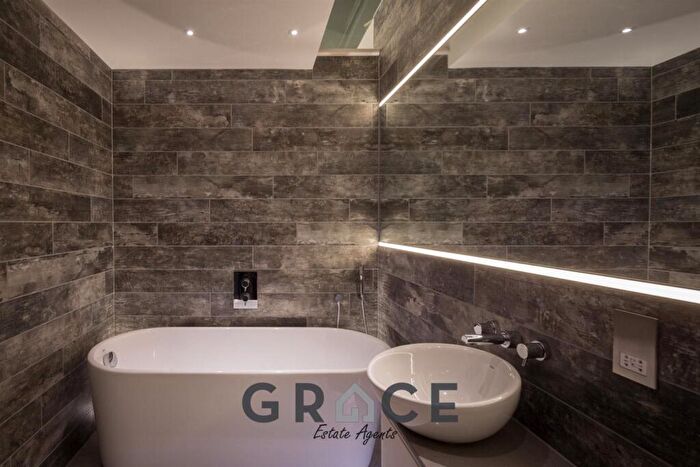 6 Bedroom House To Rent In Playford, Ipswich, IP6