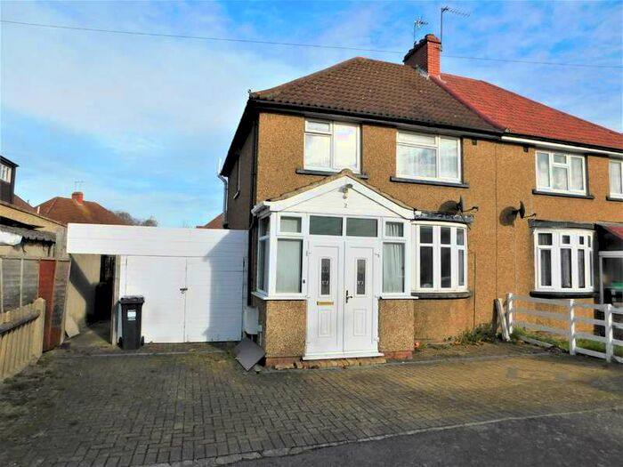 3 Bedroom Semi-Detached House To Rent In Princes Road, Feltham, TW13