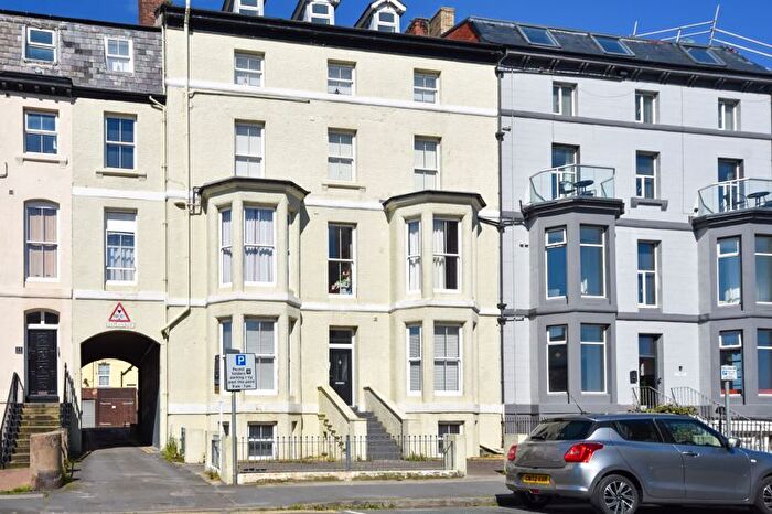1 Bedroom Flat To Rent In Esplanade, Whitby, YO21