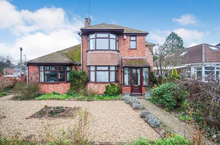 4 Bedroom Detached House For Sale In Millfields Avenue, Hillmorton, Rugby, CV21