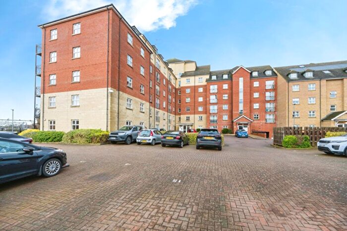 3 Bedroom Flat For Sale In Palgrave Road, Bedford, Bedfordshire, MK42