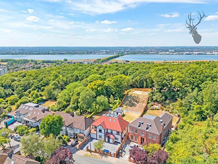 5 Bedroom Detached House For Sale In Woodberry Way, North Chingford, E4