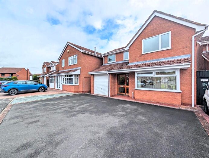4 Bedroom Detached House For Sale In Choyce Close, Atherstone, CV9