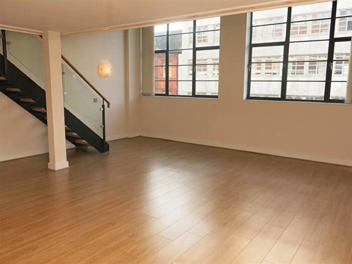 1 Bedroom Apartment To Rent In Bradford Street, Birmingham, B12