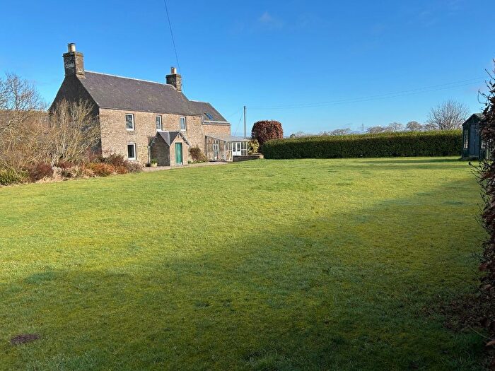 4 Bedroom Farmhouse To Rent In Perth, PH2