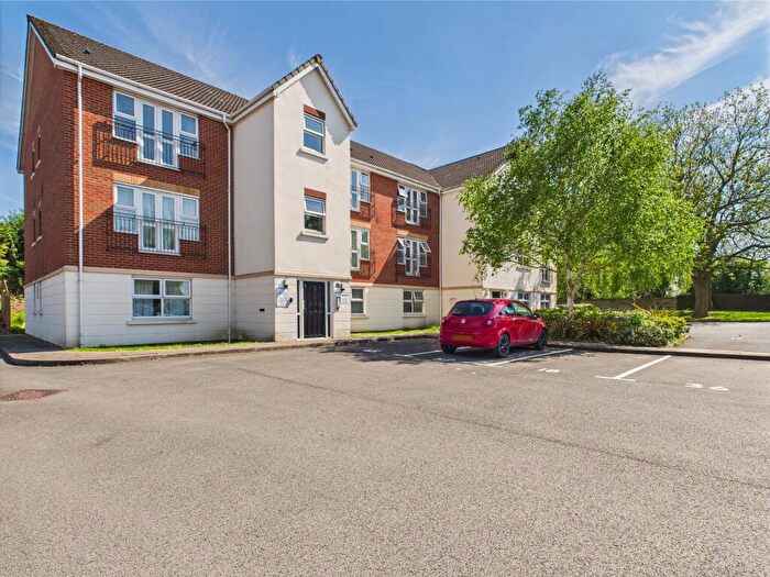 2 Bedroom Apartment For Sale In Peckerdale Gardens, Spondon, DE21