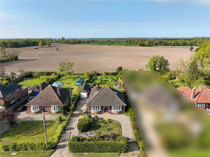 4 Bedroom Bungalow For Sale In Caistor Lane, Caistor St. Edmund, Norwich, Norfolk, NR14