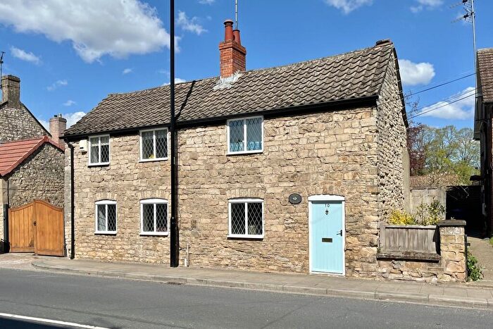 4 Bedroom Cottage For Sale In Westgate, Tickhill, Doncaster, DN11