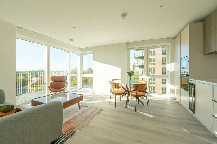 2 Bedroom Apartment To Rent In Astell Road, London, SE3