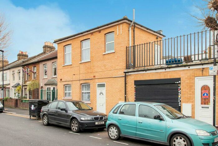 1 Bedroom Maisonette To Rent In High Street North, London, E12