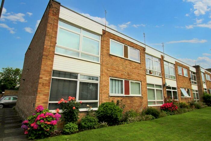 1 Bedroom Flat To Rent In Hunters Court, South Gosforth, Newcastle Upon Tyne, Tyne And Wear, NE3