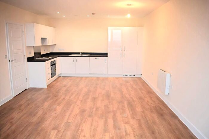 2 Bedroom Flat To Rent In Artisan Place, Wealdstone, HA3