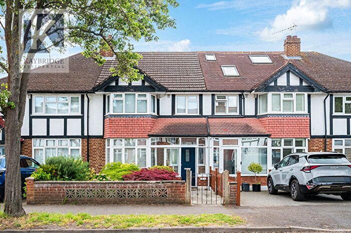 3 Bedroom Terraced House To Rent In The Causeway, Carshalton, SM5
