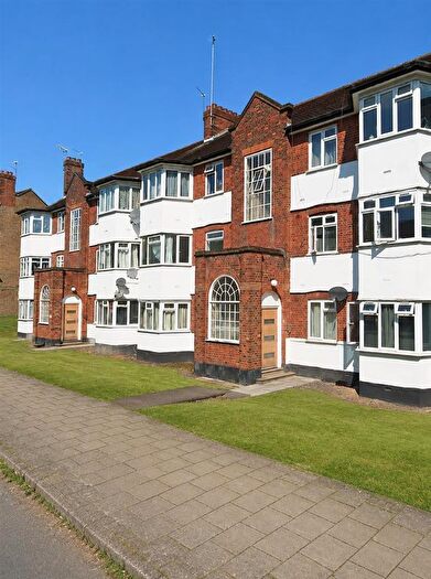 2 Bedroom Flat To Rent In High Mead, Harrow, HA1