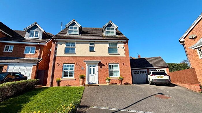 5 Bedroom Detached House For Sale In Pentywyn Heights, Deganwy, Conwy, LL31