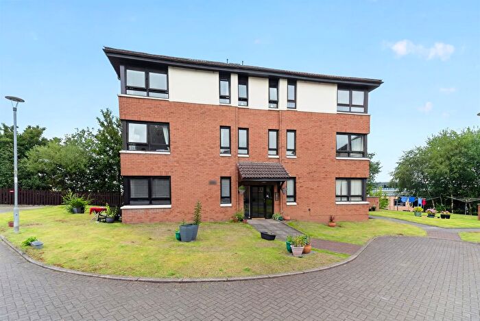 2 Bedroom Flat For Sale In King's View, Rutherglen, Glasgow, G73