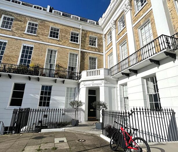 1 Bedroom Flat For Sale In Flat (A) Bristol Mansions, - Sussex Square, Brighton, BN2