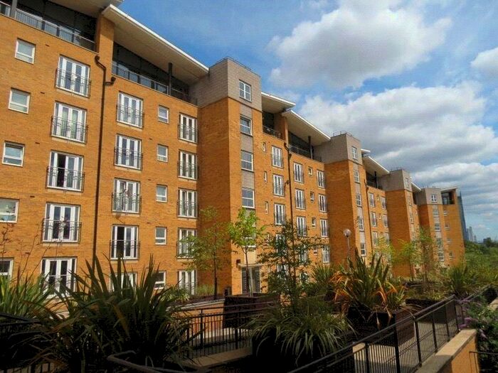 2 Bedroom Apartment To Rent In Fusion, Middlewood Street, Salford, M5