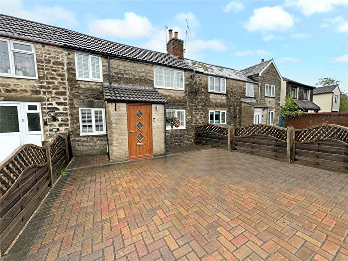 3 Bedroom Terraced House For Sale In New Road, Purton, Purton, SN5