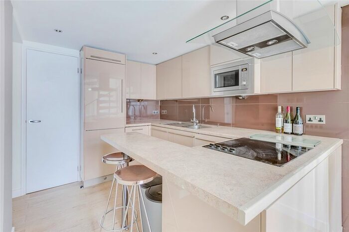 1 Bedroom Flat To Rent In Queens Gate, South Kensington, SW7