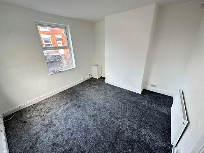 2 Bedroom Terraced House To Rent In Sunny Brow Road, Manchester, M18