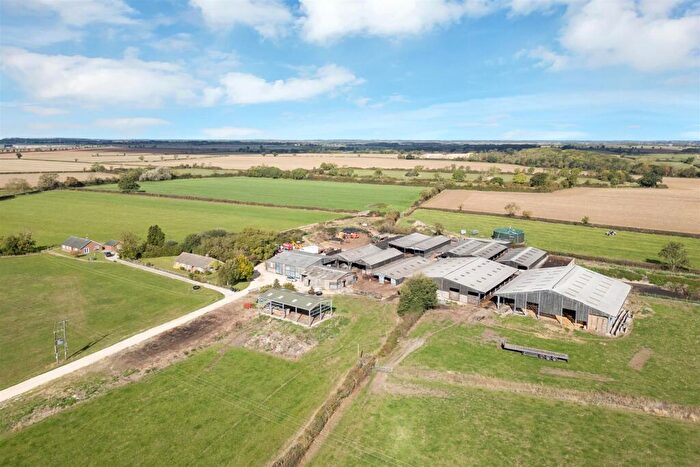 Farm House For Sale In Greetham Lodge Farm, Greetham Road, Stretton, Oakham, LE15