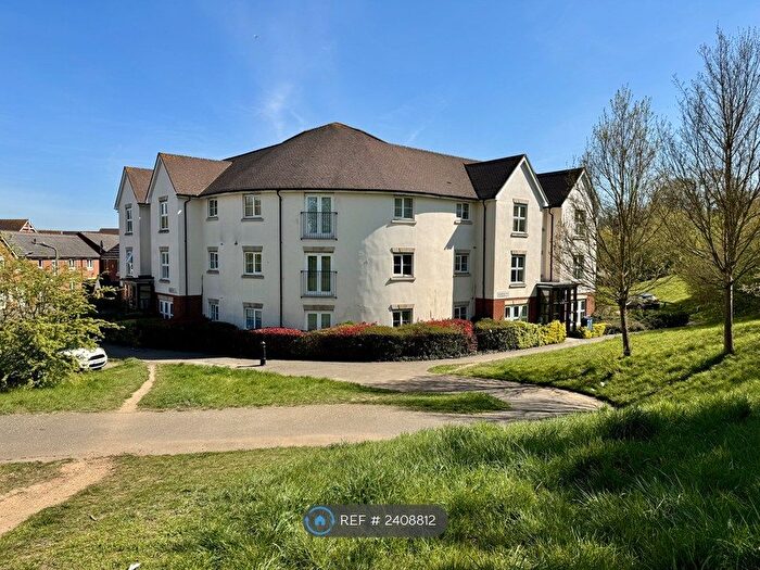 1 Bedroom Flat To Rent In Rossiter Close, Chelmsford, CM2