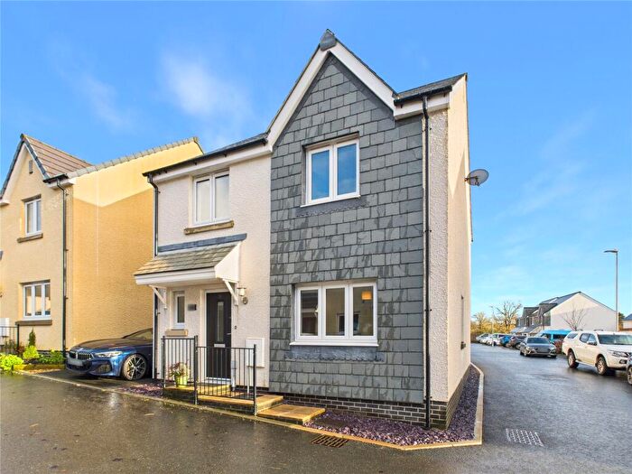 4 Bedroom Detached House For Sale In Trenant Gardens, Wadebridge, Cornwall, PL27