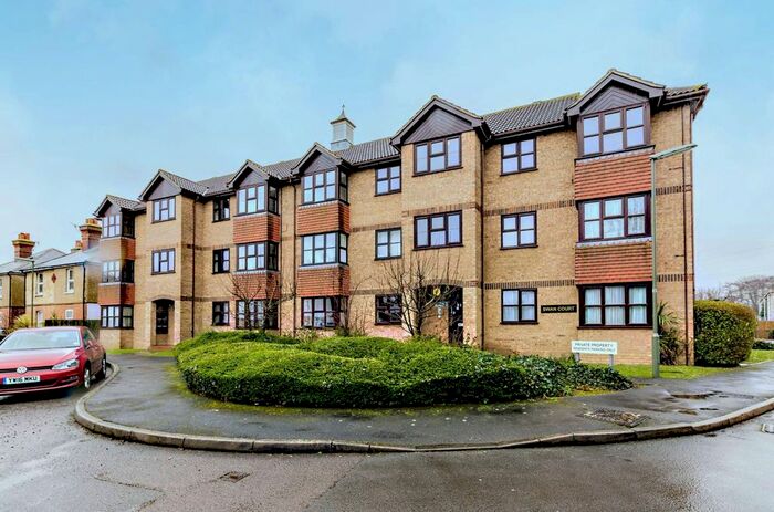 1 Bedroom Flat To Rent In Mangles Road, Guildford, Guildford, GU1