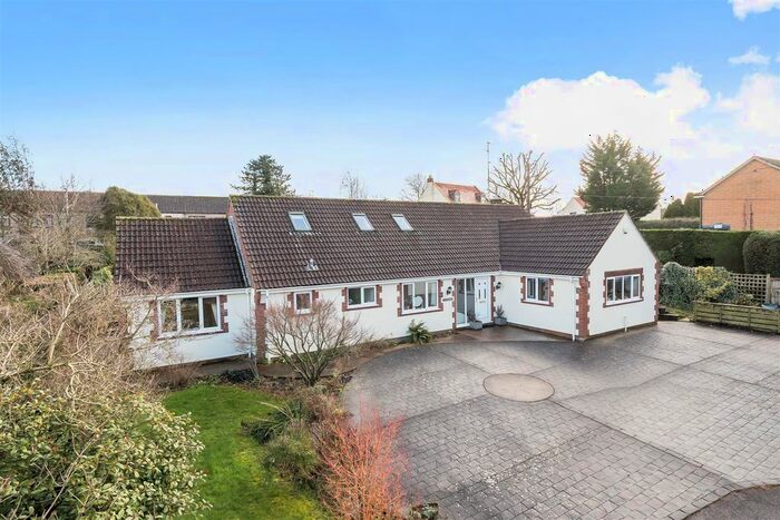 5 Bedroom Detached Bungalow For Sale In Horton, Ilminster, TA19