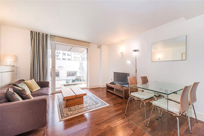 2 Bedroom Flat To Rent In Weymouth Street, Marylebone, London, W1W