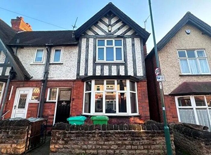 4 Bedroom Terraced House To Rent In Elmsthorpe Avenue, Lenton, Nottingham, NG7