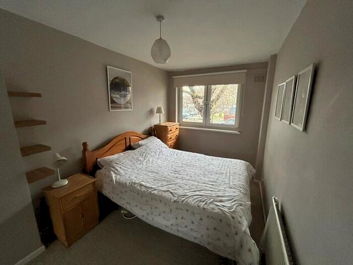 Studio To Rent In Wricklemarsh Road, Blackheath, London, SE3