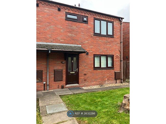 3 Bedroom Semi-detached House To Rent In Evans Street, Wolverhampton, WV6