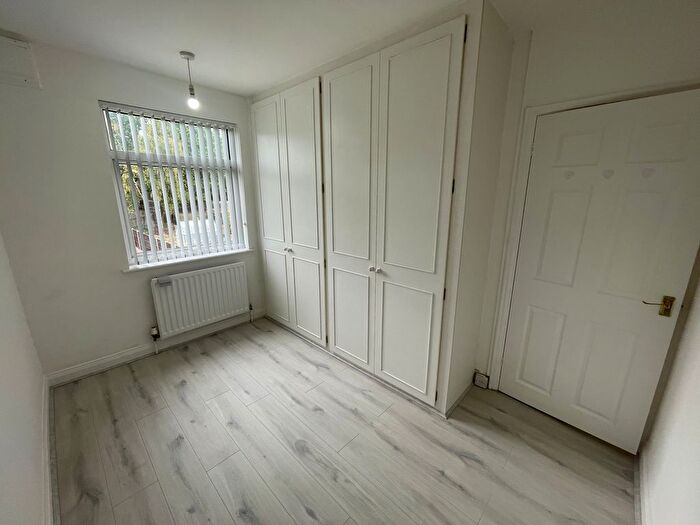 2 Bedroom Semi-Detached House To Rent In Jean Drive, Leicester, LE4