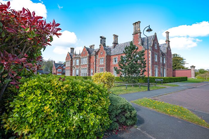 2 Bedroom Flat For Sale In Backford Hall, Blencowe Close, Chester, CH1
