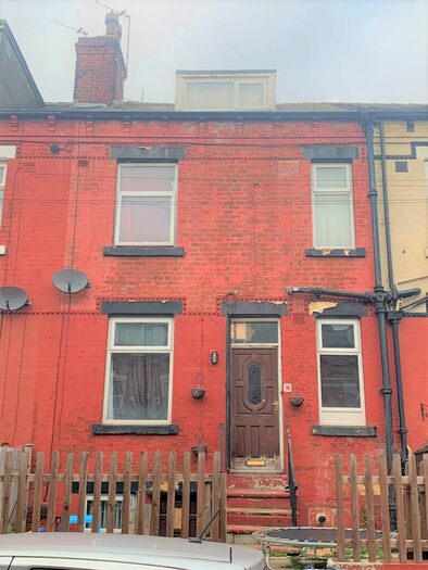 2 Bedroom Terraced House To Rent In Vinery Place, East End Park, Leeds, LS9