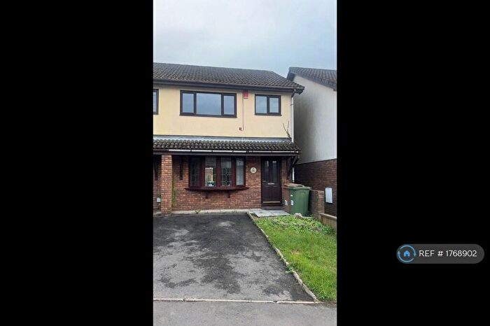 3 Bedroom Semi-Detached House To Rent In Willow Park, Crumlin, Newport, NP11