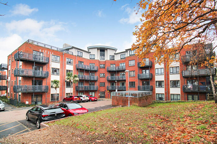 2 Bedroom Apartment For Sale In Buccaneer Court, Kestrel Road, Farnborough, GU14