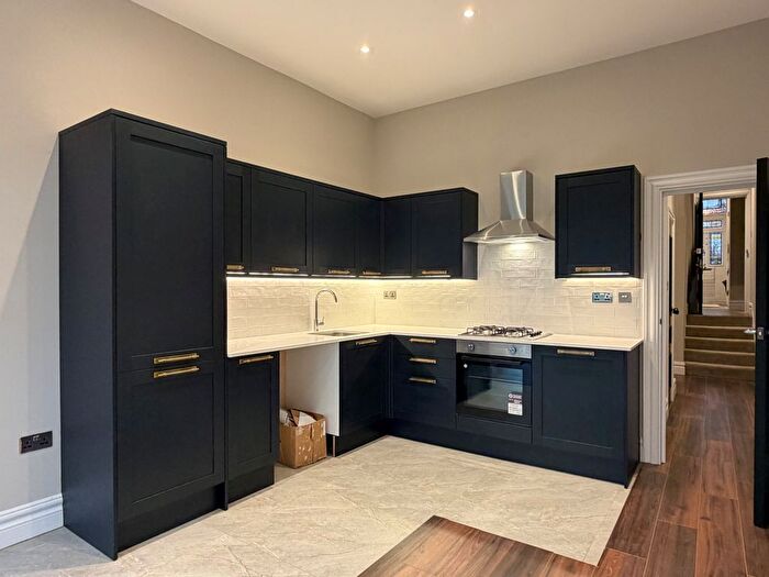 1 Bedroom Maisonette To Rent In Kelross Road, London, N5