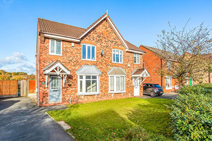 3 Bedroom Semi-Detached House To Rent In Inglewood Close, Partington, Manchester, M31