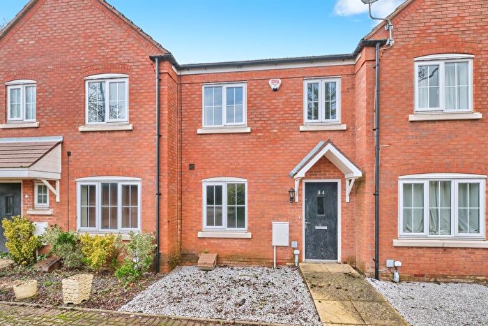 3 Bedroom Terraced House For Sale In Cromwell Lane, Coventry, CV4