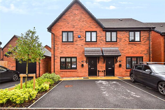3 Bedroom Semi Detached House For Sale In Rees Crescent, Shaw, Oldham, Greater Manchester, OL2